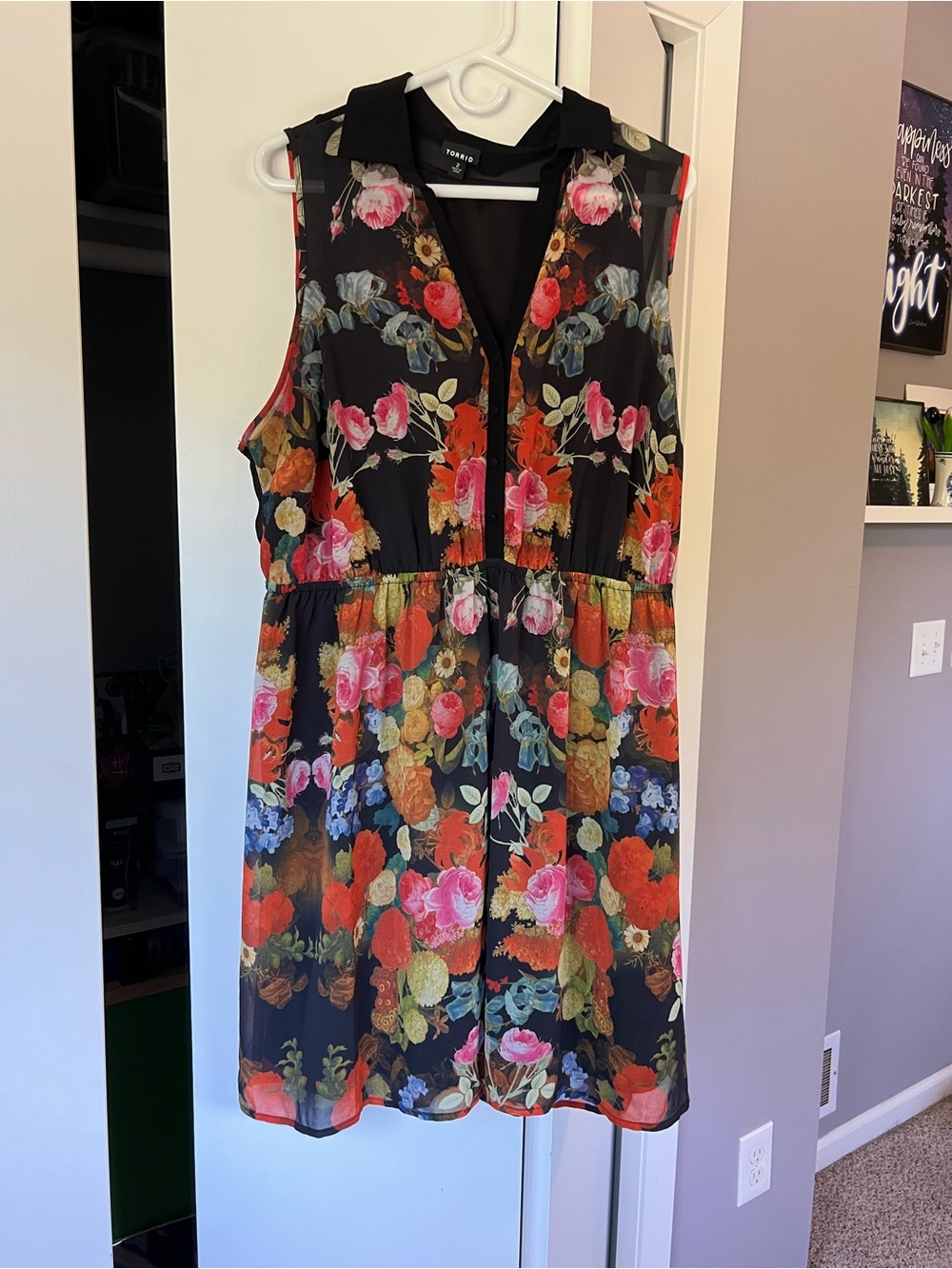 Torrid Black Sleeveless Floral Collared V-Neck Dress